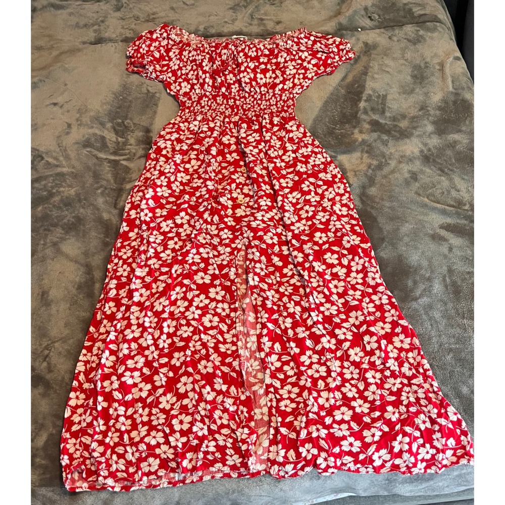 Kindred Red Floral Off Shoulder Maxi Dress Smocked Waist Button Front Slit Large
